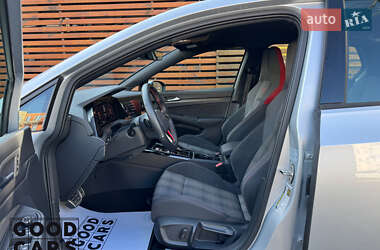 Хетчбек Volkswagen Golf GTI 2023 в 