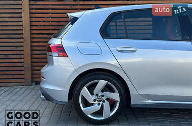 Хетчбек Volkswagen Golf GTI 2023 в 