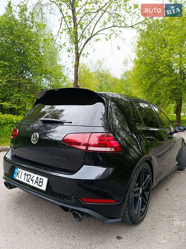 Хэтчбек Volkswagen Golf GTI 2018 в Ровно
