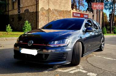Volkswagen Golf GTI 2015