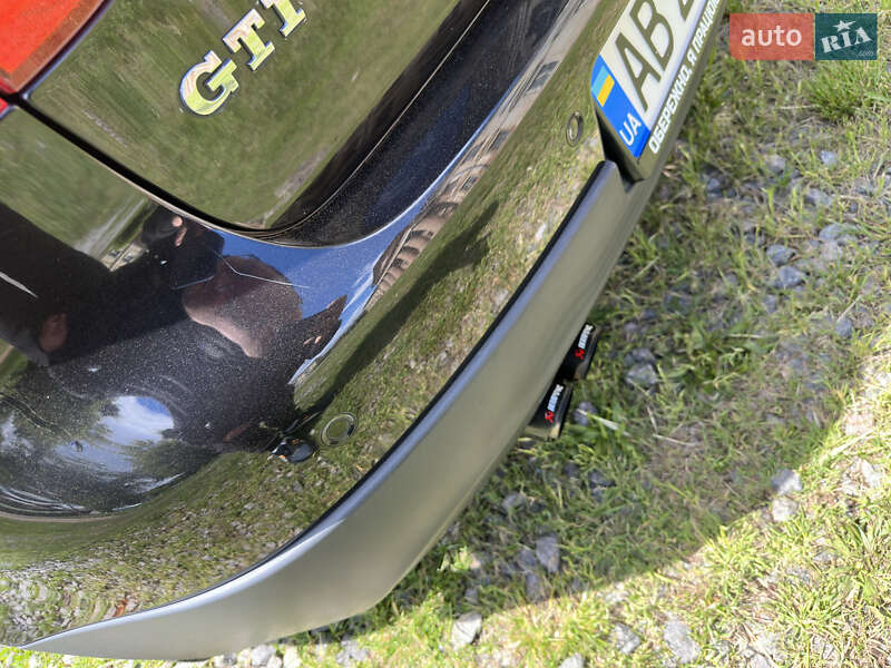 Хэтчбек Volkswagen Golf GTI 2006 в Виннице