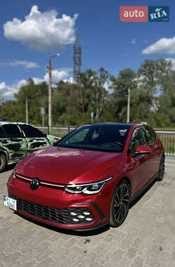 Хетчбек Volkswagen Golf GTI 2022 в 