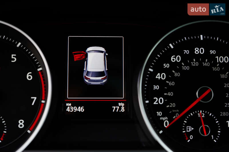 Хэтчбек Volkswagen Golf GTI 2019 в Житомире