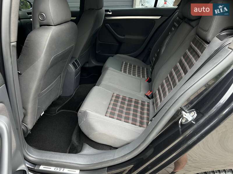 Хэтчбек Volkswagen Golf GTI 2008 в Одессе