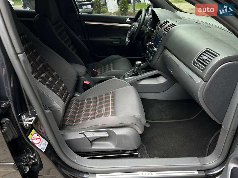 Хэтчбек Volkswagen Golf GTI 2008 в Одессе