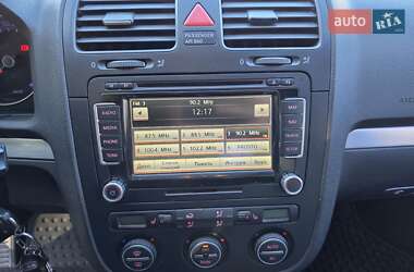 Хэтчбек Volkswagen Golf GTI 2008 в 
