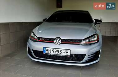 Хэтчбек Volkswagen Golf GTI 2014 в Одессе