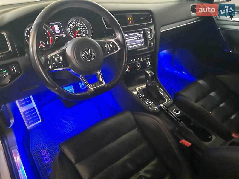 Хетчбек Volkswagen Golf GTI 2014 в Одесі фото 35 Хетчбек Volkswagen Golf GTI 2014 в Одесі