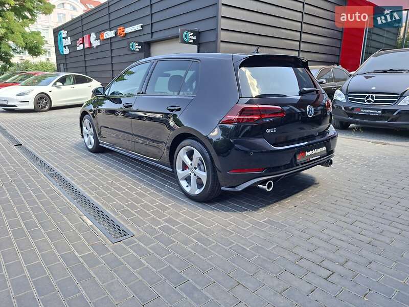 Хэтчбек Volkswagen Golf GTI 2017 в Одессе