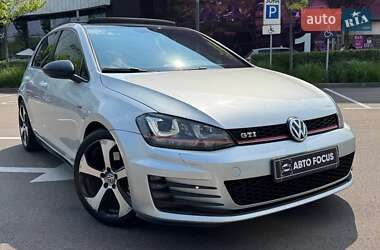 Хетчбек Volkswagen Golf GTI 2014 в Києві