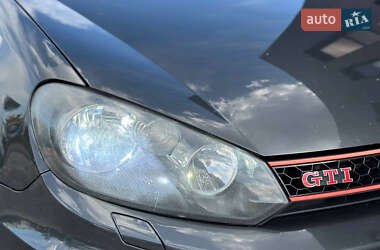 Хетчбек Volkswagen Golf GTI 2013 в 