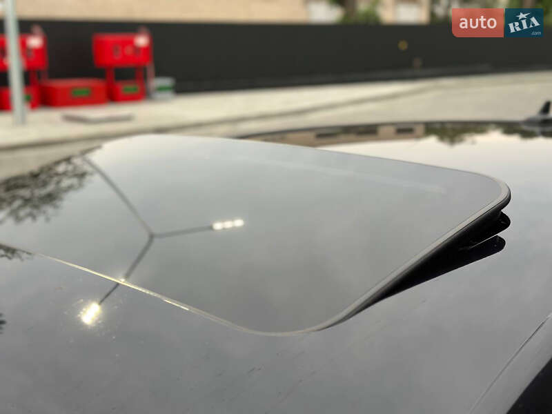 Хэтчбек Volkswagen Golf GTI 2011 в Днепре