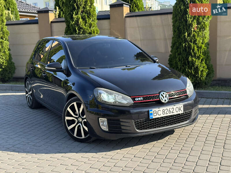Volkswagen Golf GTI 2012