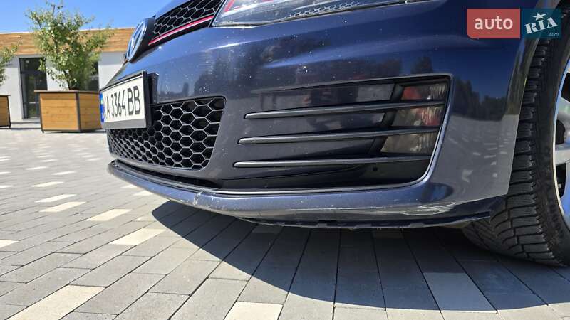 Хэтчбек Volkswagen Golf GTI 2017 в Киеве фото 11 Хэтчбек Volkswagen Golf GTI 2017 в Киеве