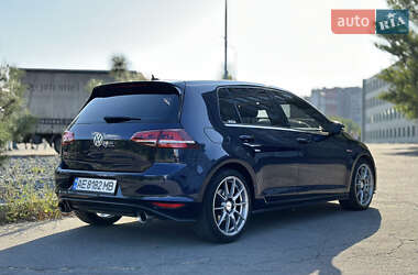 Хэтчбек Volkswagen Golf GTI 2016 в Днепре