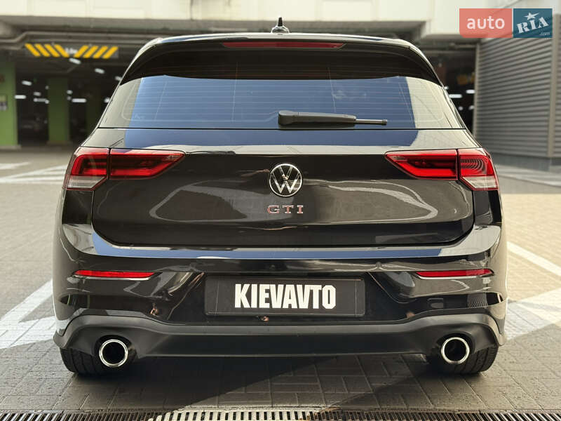 Хэтчбек Volkswagen Golf GTI 2021 в Киеве