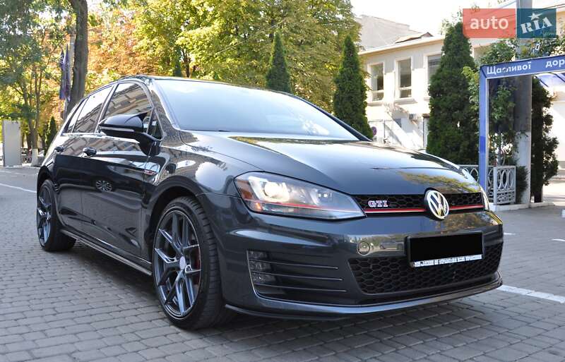 Хэтчбек Volkswagen Golf GTI 2017 в Одессе