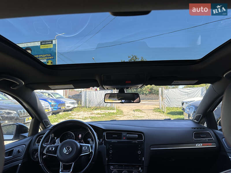 Хэтчбек Volkswagen Golf GTI 2019 в Ивано-Франковске фото 11 Хэтчбек Volkswagen Golf GTI 2019 в Ивано-Франковске