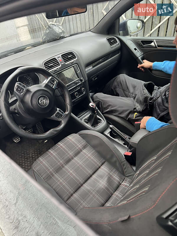 Хэтчбек Volkswagen Golf GTI 2011 в Фастове