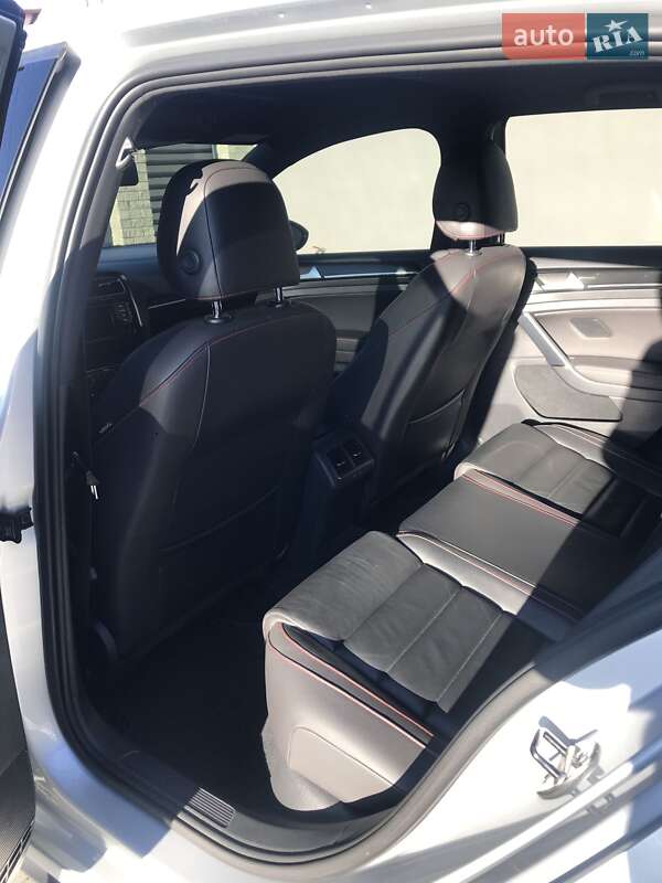 Хетчбек Volkswagen Golf GTI 2014 в Одесі фото 59 Хетчбек Volkswagen Golf GTI 2014 в Одесі