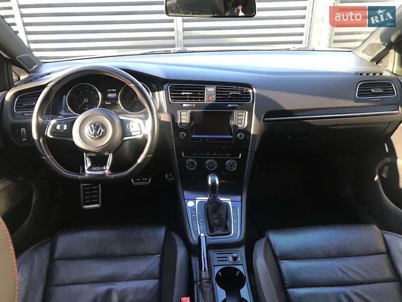 Хетчбек Volkswagen Golf GTI 2014 в Одесі фото 69 Хетчбек Volkswagen Golf GTI 2014 в Одесі
