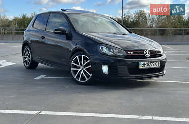 Хэтчбек Volkswagen Golf GTI 2010 в Киеве