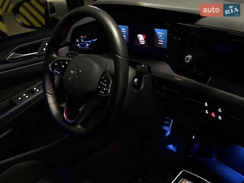 Хэтчбек Volkswagen Golf GTI 2023 в Одессе