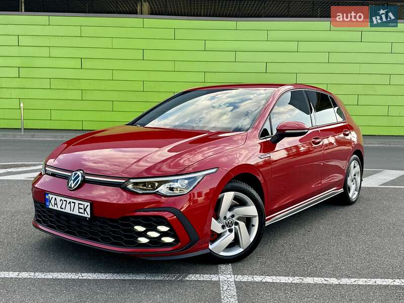 Хэтчбек Volkswagen Golf GTI 2021 в Киеве