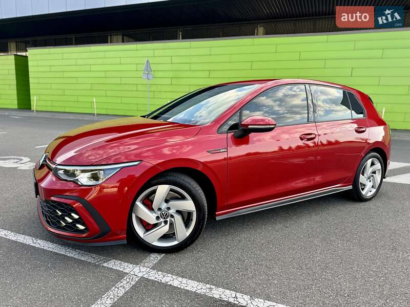 Хэтчбек Volkswagen Golf GTI 2021 в Киеве