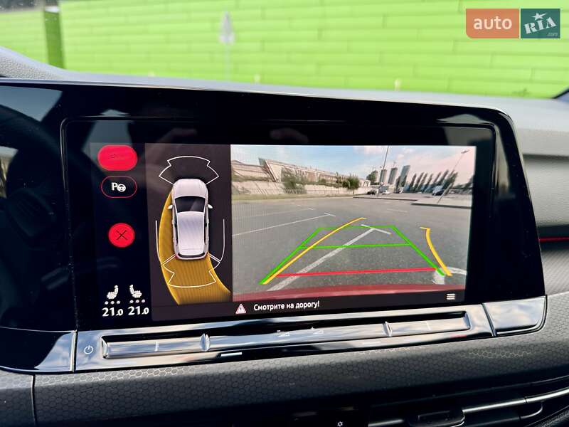 Хэтчбек Volkswagen Golf GTI 2021 в Киеве