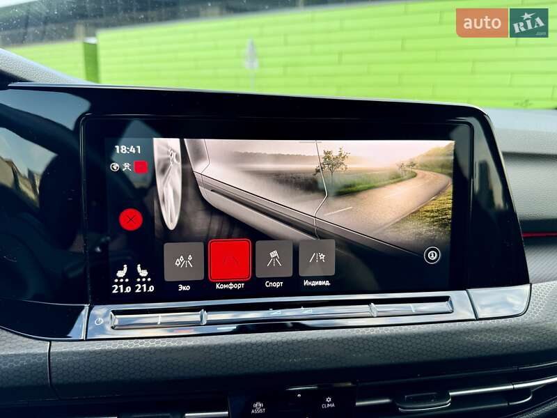 Хэтчбек Volkswagen Golf GTI 2021 в Киеве