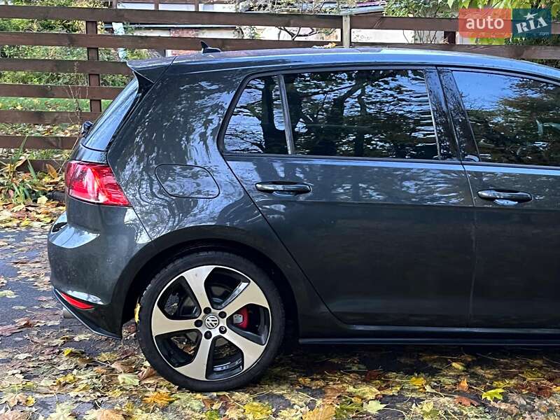 Хэтчбек Volkswagen Golf GTI 2016 в Киеве фото 11 Хэтчбек Volkswagen Golf GTI 2016 в Киеве