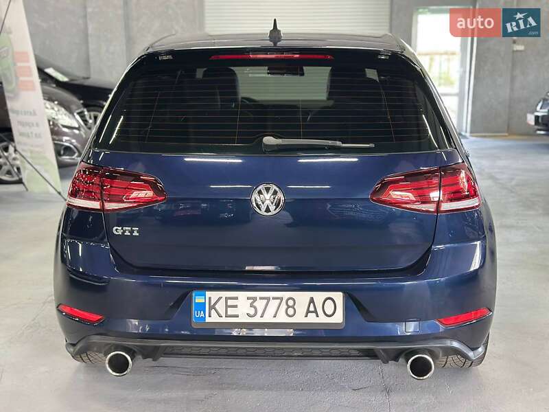 Хэтчбек Volkswagen Golf GTI 2018 в Каменском