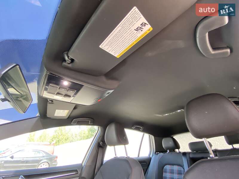 Хэтчбек Volkswagen Golf GTI 2016 в Киеве фото 33 Хэтчбек Volkswagen Golf GTI 2016 в Киеве