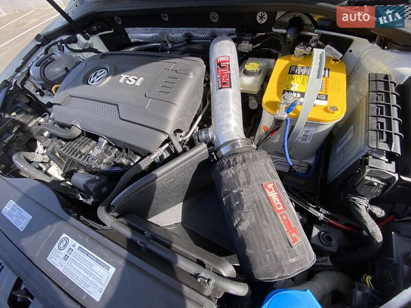 Хэтчбек Volkswagen Golf GTI 2016 в Киеве фото 35 Хэтчбек Volkswagen Golf GTI 2016 в Киеве