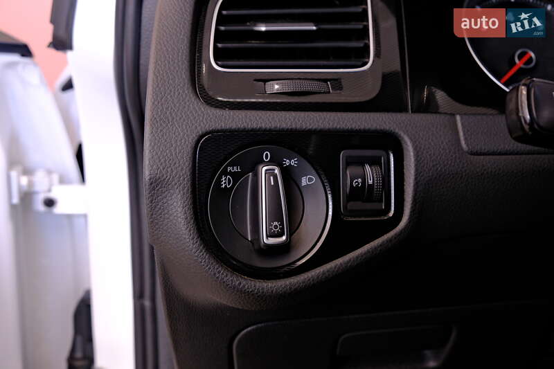 Хэтчбек Volkswagen Golf GTI 2016 в Одессе фото 20 Хэтчбек Volkswagen Golf GTI 2016 в Одессе