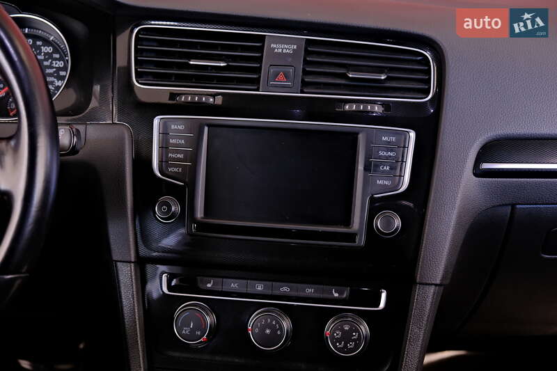 Хэтчбек Volkswagen Golf GTI 2016 в Одессе фото 42 Хэтчбек Volkswagen Golf GTI 2016 в Одессе