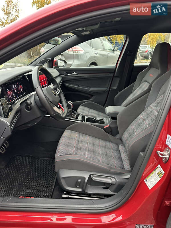 Хетчбек Volkswagen Golf GTI 2022 в Полтаві