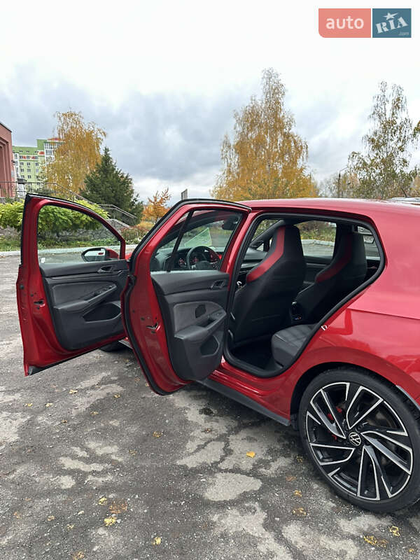 Хетчбек Volkswagen Golf GTI 2022 в Полтаві