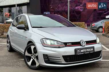 Хэтчбек Volkswagen Golf GTI 2014 в Киеве