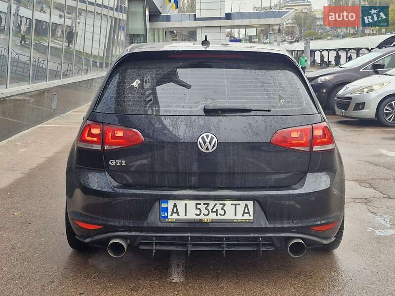 Хэтчбек Volkswagen Golf GTI 2016 в Киеве фото 6 Хэтчбек Volkswagen Golf GTI 2016 в Киеве