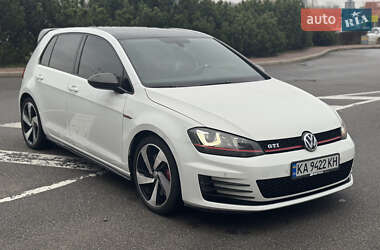 Хетчбек Volkswagen Golf GTI 2014 в Києві
