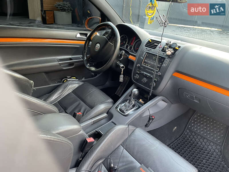 Хэтчбек Volkswagen Golf GTI 2007 в Киеве