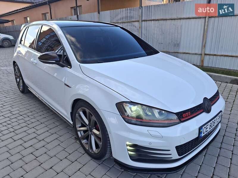 Volkswagen Golf GTI 2013