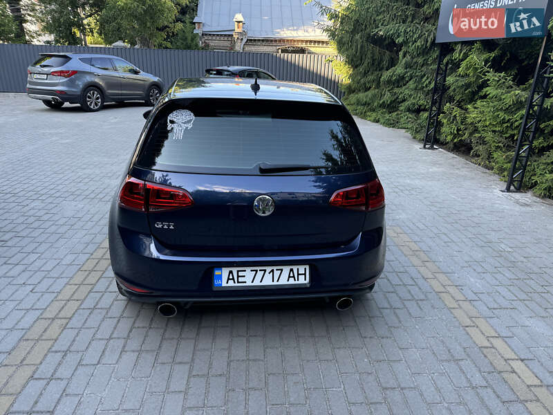 Хэтчбек Volkswagen Golf GTI 2016 в Днепре фото 7 Хэтчбек Volkswagen Golf GTI 2016 в Днепре