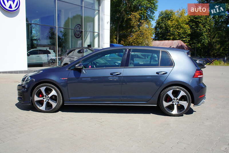 Хэтчбек Volkswagen Golf GTI 2018 в Житомире