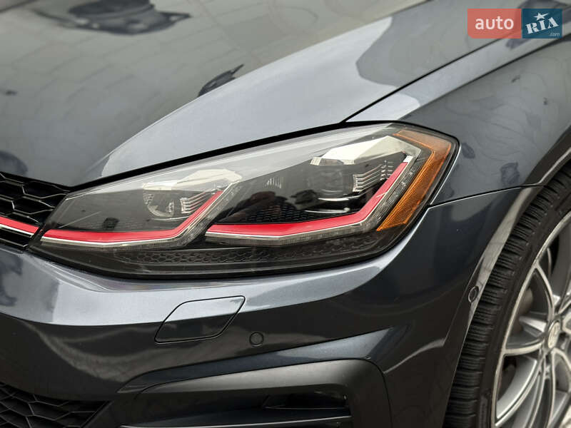 Хэтчбек Volkswagen Golf GTI 2019 в Киеве фото 3 Хэтчбек Volkswagen Golf GTI 2019 в Киеве