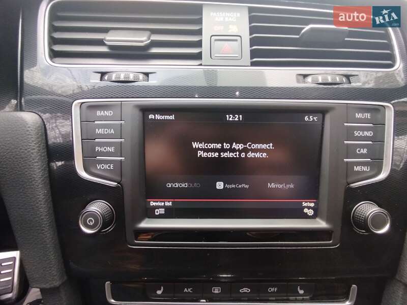 Хэтчбек Volkswagen Golf GTI 2016 в Киеве фото 29 Хэтчбек Volkswagen Golf GTI 2016 в Киеве