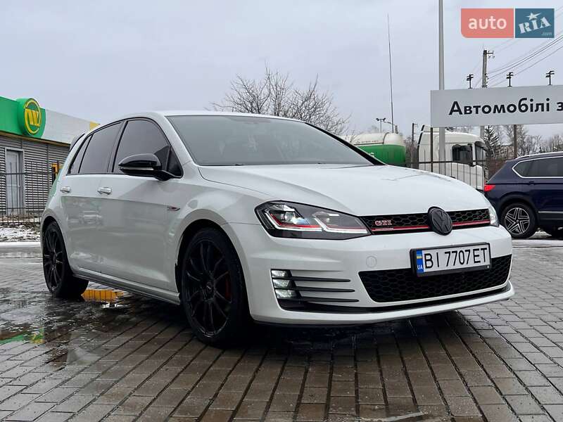 Volkswagen Golf GTI 2014