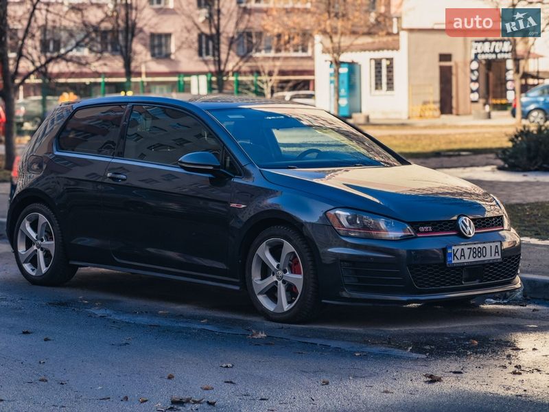 Volkswagen Golf GTI 2015